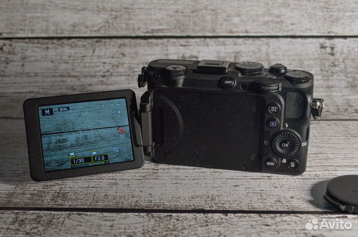 Nikon coolpix P7700