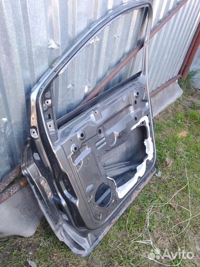 Дверь на Форд Куга