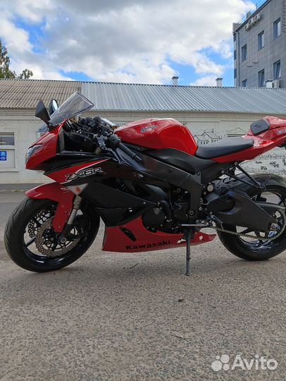 Kawasaki zx6r