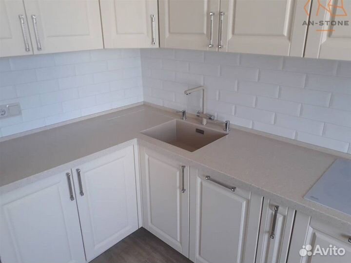 Столешница для кухни из искусственного камня