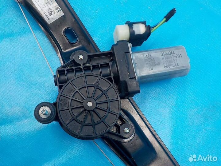 Стеклоподъемник задний левый BMW 3 серия F30/F31 2