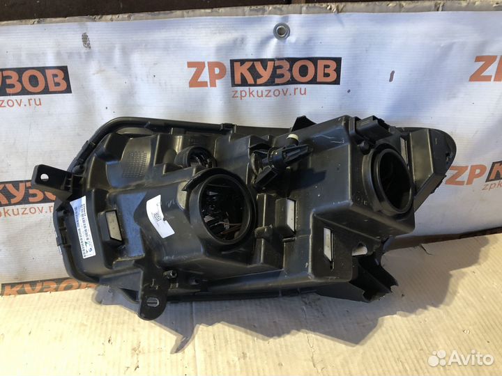 Logan 2 18-20 Оригинал бу Правая фара рестайл