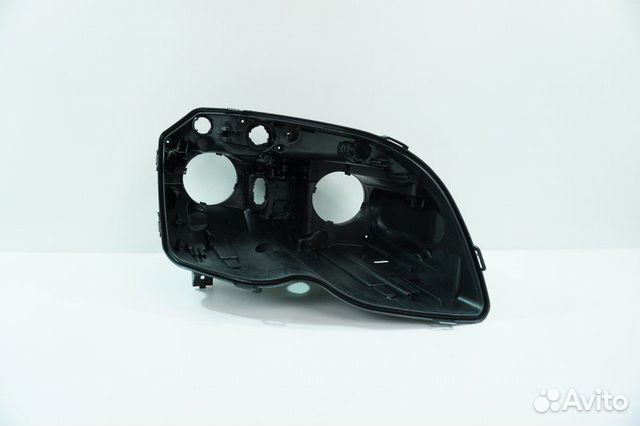 Корпус фары правый Mercedes-Benz Glk X204