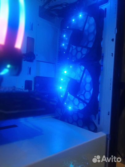 Игровой компьютер i3 8100 RX 470 Сапфир