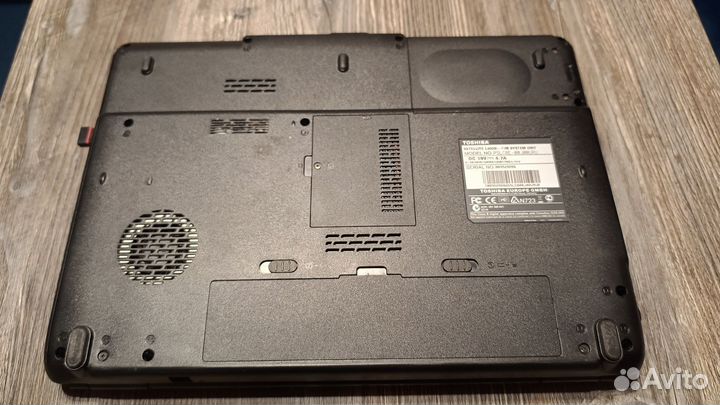 Ноутбук toshiba satellite L300d