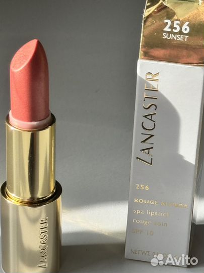 Помада Lancaster