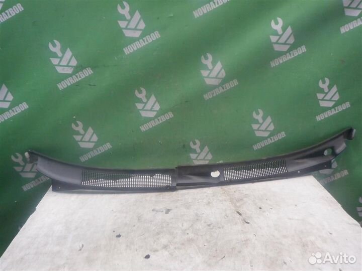 Решетка стеклоочистителя Хендай Лантра 96-00