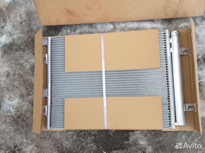 Радиатор кондиционера Лада Ларгус, Рено Логан