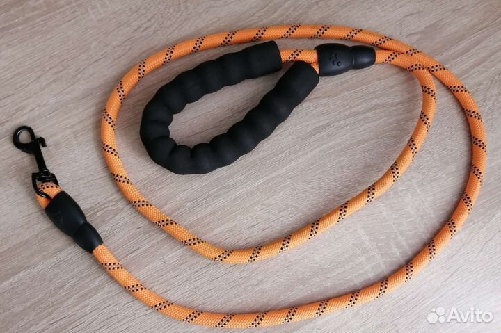 Поводок для собак