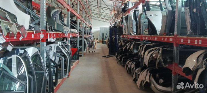 Подушка двигателя правая Mazda Demio DE3FS zjve