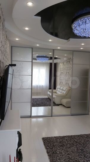 2-к. квартира, 64 м², 6/9 эт.