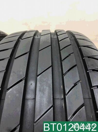 Kumho Ecsta PS71 215/45 R18 93Y