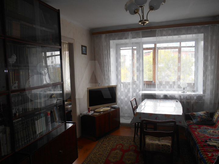 3-к. квартира, 55 м², 4/5 эт.