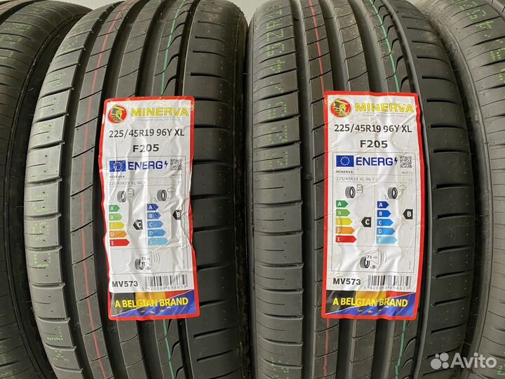 Minerva F205 225/45 R19