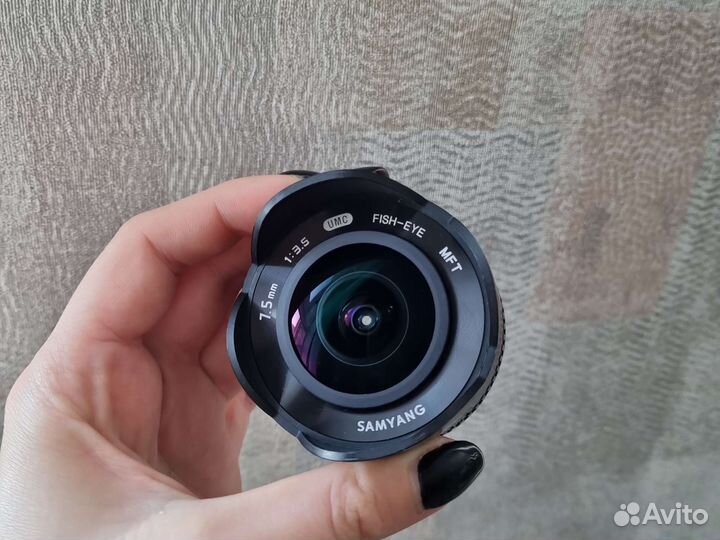 Объектив Samyang 7.5mm f/3.5 Fish-eye Micro 4/3