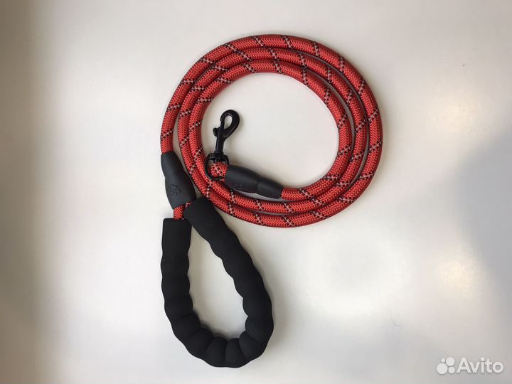 Поводок для собак