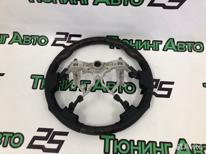 Руль Toyota Land Cruiser 200 08-15г Sport Design