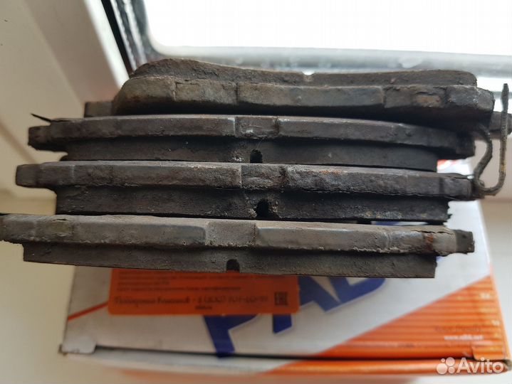 Тормозные диски и колодки