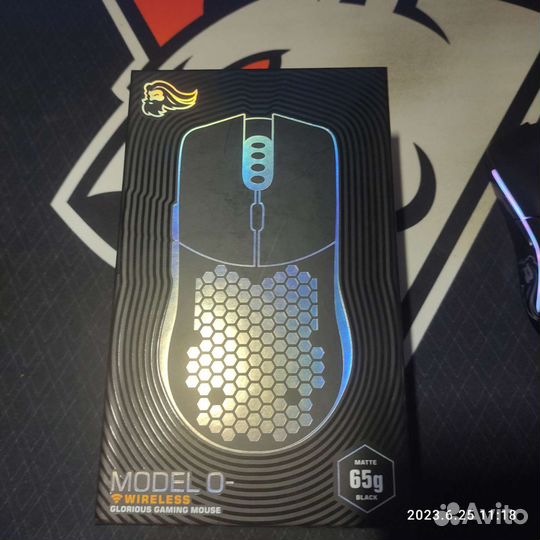 Игровая мышь Glorious model o wireless