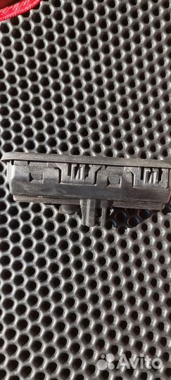 Кнопка багажника Skoda Rapid 2019 год