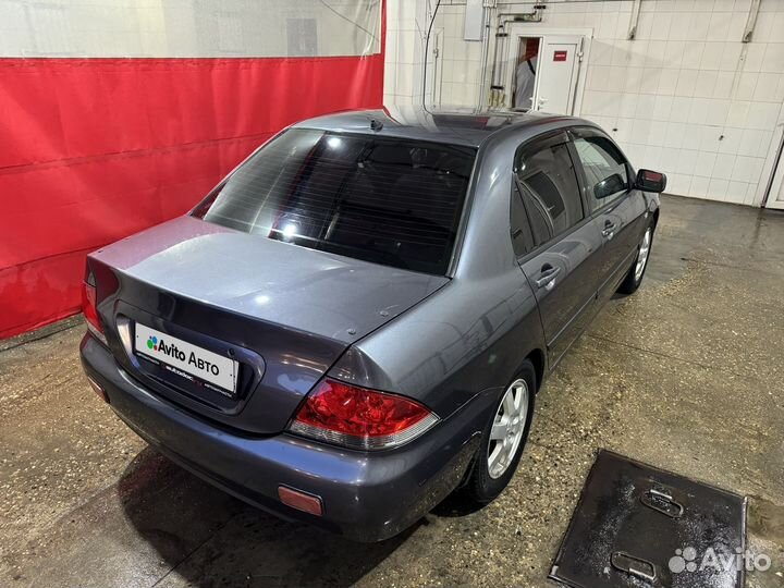 Mitsubishi Lancer 1.6 МТ, 2004, 320 000 км