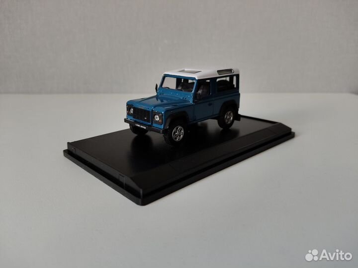 Модель Land Rover Defender 90