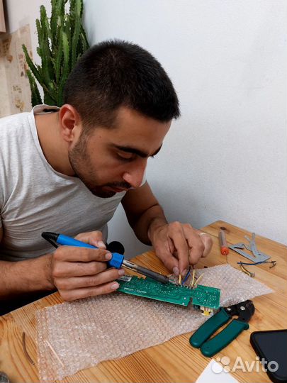 Ремонт холодильников Ремонт стиральных машин