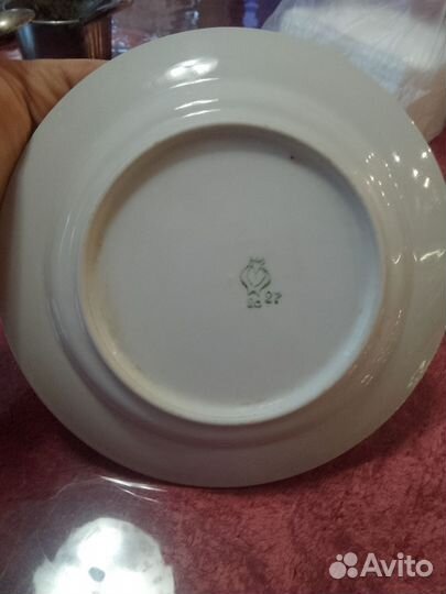 Тарелка 17 и 20 см. Хорошее состояние. Пара