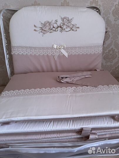 Комплект детского постельного белья и бортики