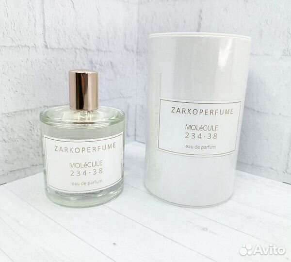 Zarkoperfume - Molecule 234.38 100 ml