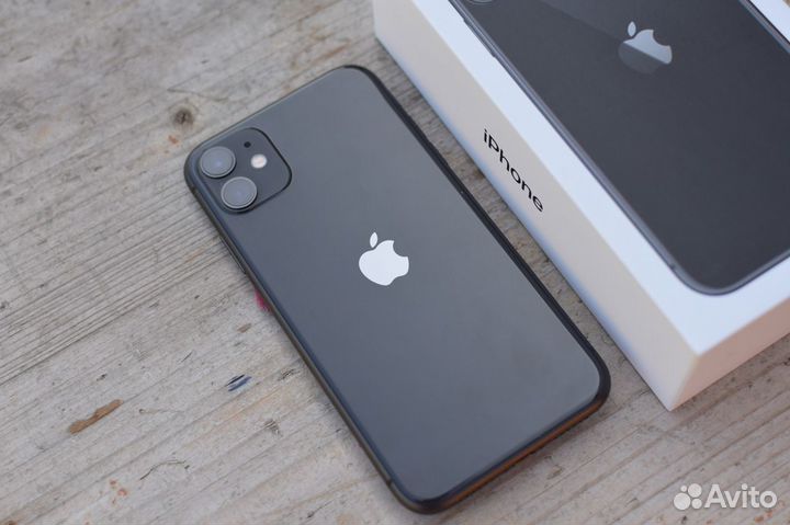 iPhone 11, 128 ГБ