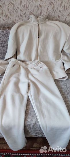 Спортивный костюм женский новый
