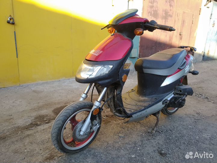 Vento скутер на ходу