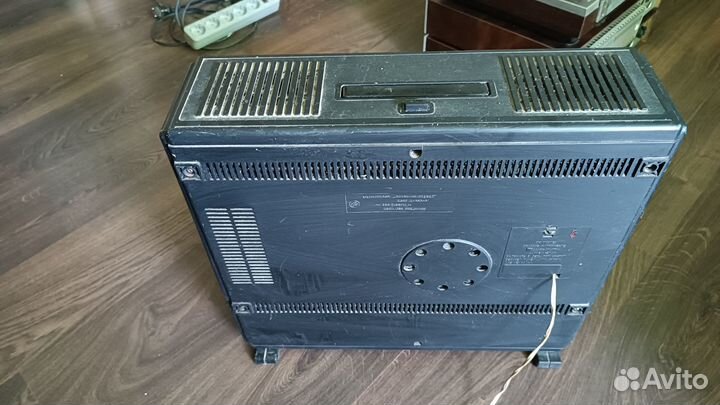 Катушечный магнитофон Астра 110 стерео