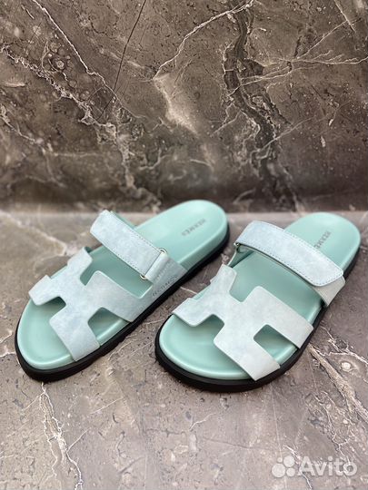 Тапочки женские. hermes