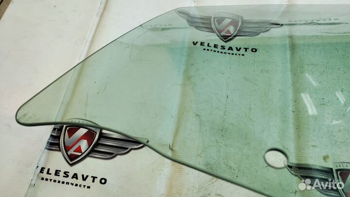 Стекло двери Opel Astra J 2009-2018 год