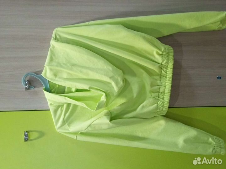 Спортивный костюм женский