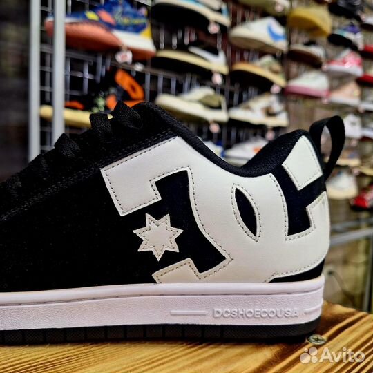 Кеды DC Shoes Court Graffik Casual