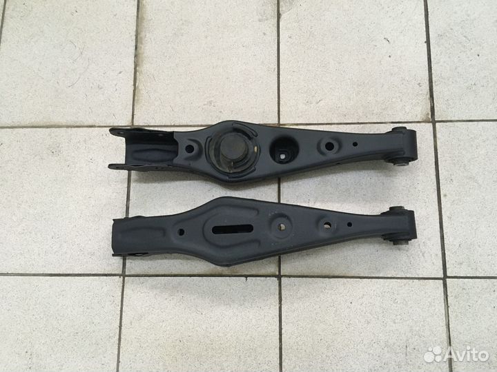 Рычаг задний поперечный Туксон 3 Спортейдж 4