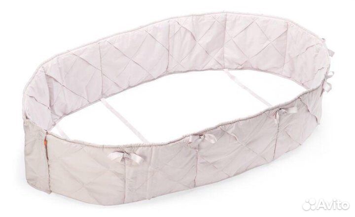 Бортики в детскую кроватку stokke