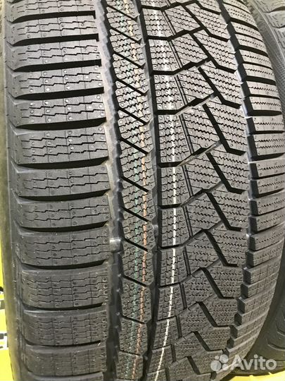 Continental ContiWinterContact TS 860S 305/35 R21 и 275/40 R21 109V