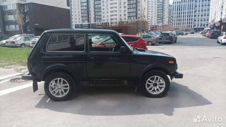 LADA 4x4 (Нива) 1.7 МТ, 2013, 111 000 км