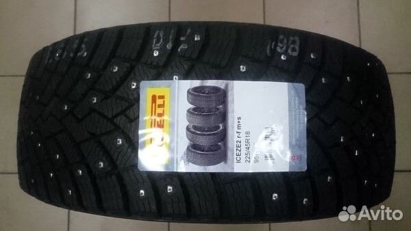 Pirelli Ice Zero 2 255/35 R19 96H