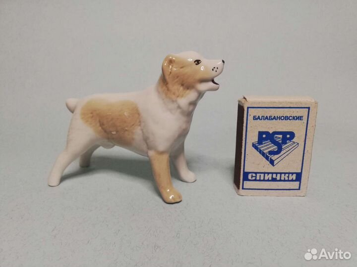 Фарфоровая статуэтка Среднеазиатская овчарка