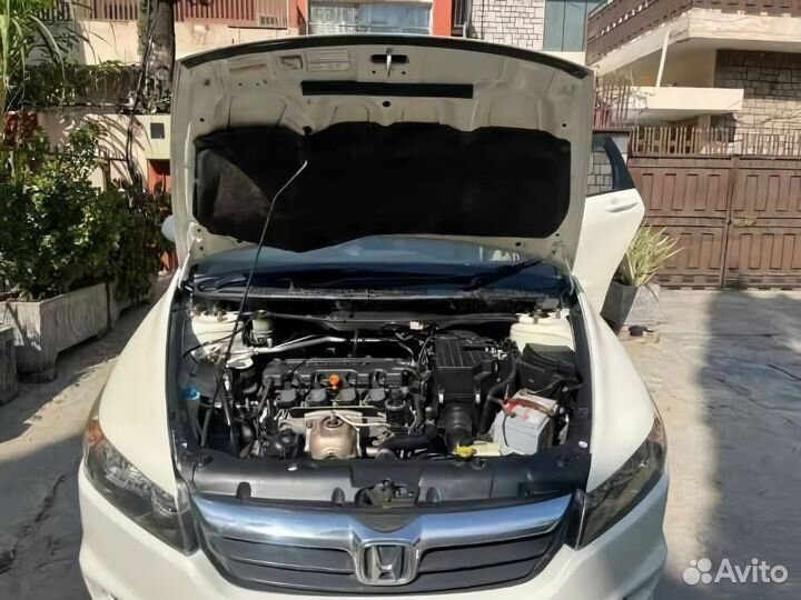 Honda Stream 1.8 AT, 2012, 60 000 км