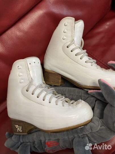 Коньки фигурные