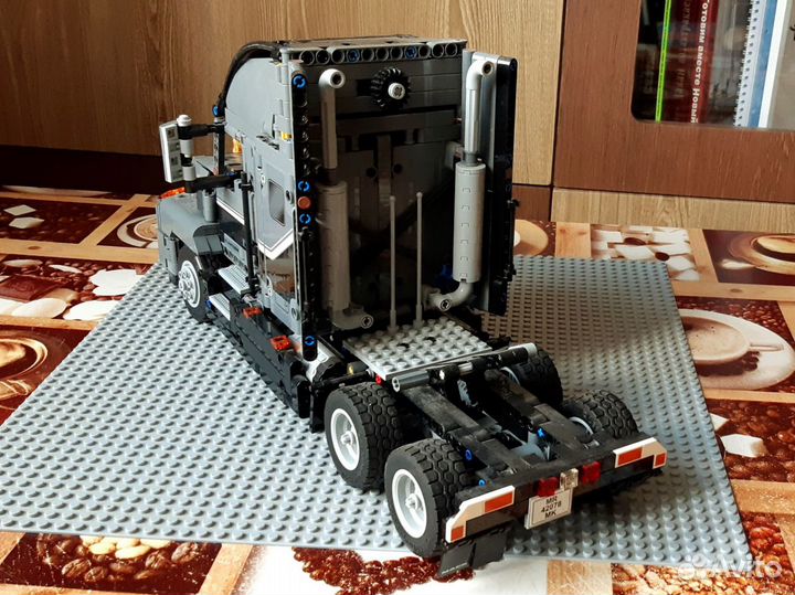 Конструктор lego Technic Грузовик mack