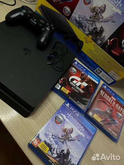 Sony PS4 slim 1tb