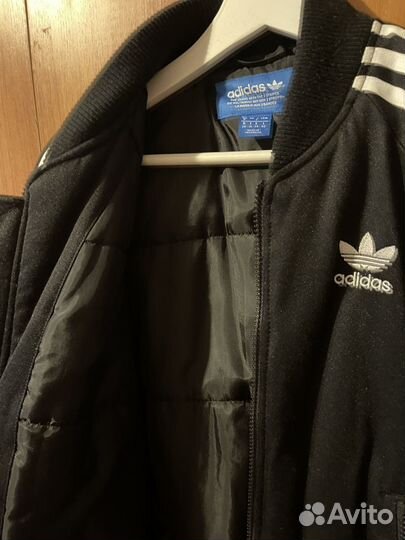 Куртка adidas женская