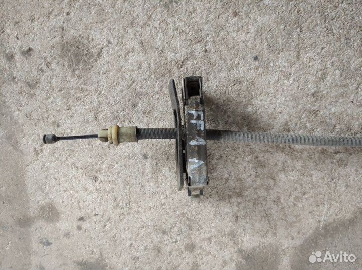 Трос ручника левый Ford Focus 1 1998-2004